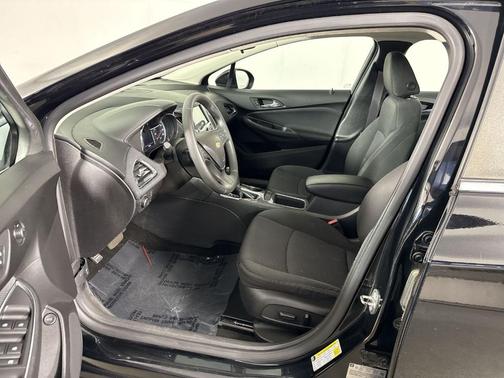 2016 Chevrolet Cruze LT Automatic