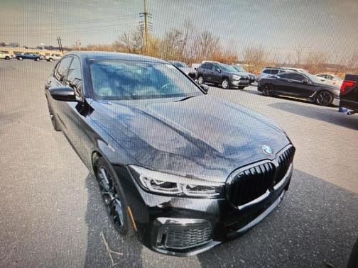 2022 BMW 750 i xDrive