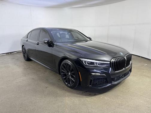 2022 BMW 750 i xDrive