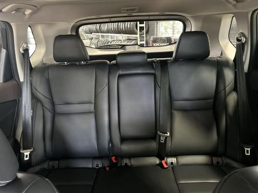 Black 2023 Nissan Rogue SL