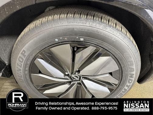 2025 Nissan ARIYA PLATINUM+