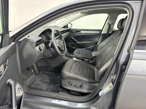 2021 Volkswagen Passat 2.0T SE