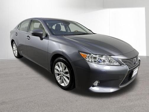2013 Lexus ES 300h Base