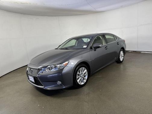 2013 Lexus ES 300h Base