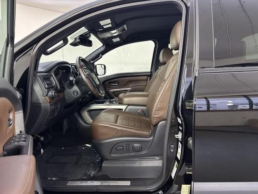 2020 Nissan Titan Platinum Reserve