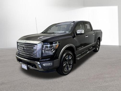 2020 Nissan Titan Platinum Reserve