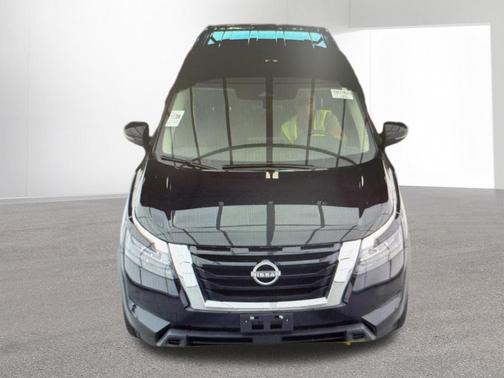 Black 2024 Nissan Pathfinder SV