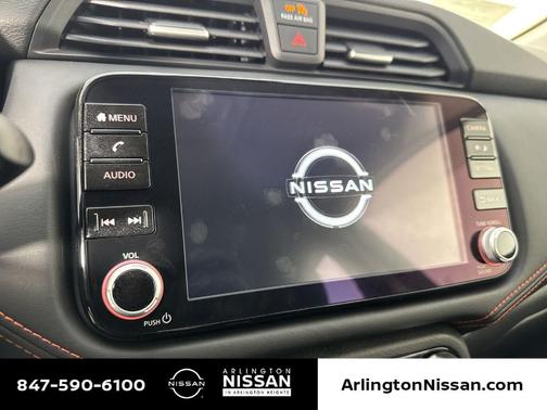 2025 Nissan Versa 1.6 SR