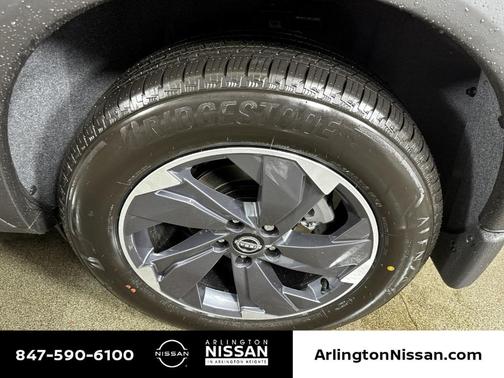 2025 Nissan Rogue SV