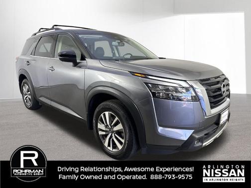 2022 Nissan Pathfinder SL