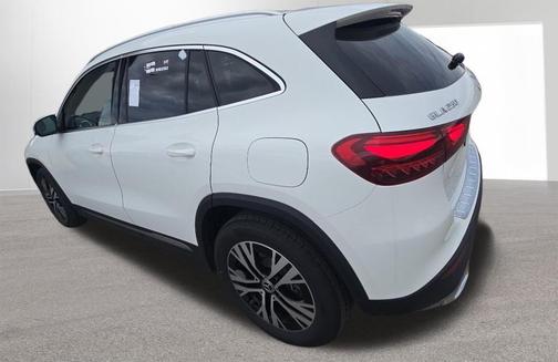 2025 Mercedes-Benz GLA 250 Base 4MATIC