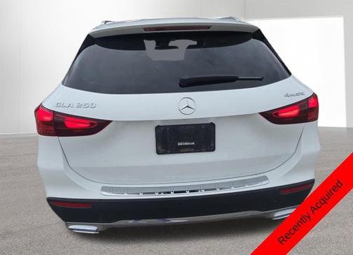 2025 Mercedes-Benz GLA 250 Base 4MATIC
