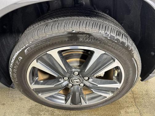 2023 Lexus UX 250h Premium