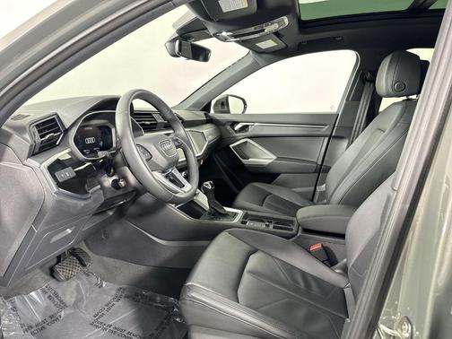 2025 Audi Q3 45 S line Premium