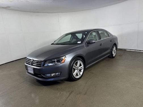 2013 Volkswagen Passat 3.6 SE
