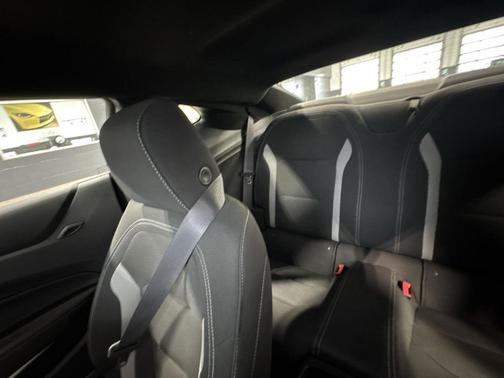 Hyper Blue Metallic 2017 Chevrolet Camaro 1LT