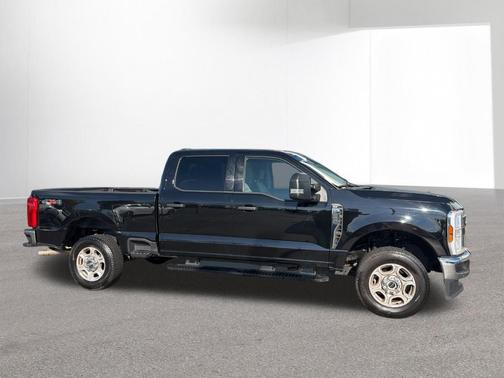2025 Ford F-250 XLT