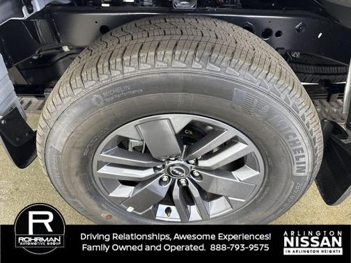 2025 Nissan Frontier SV