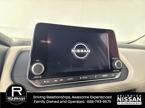 2025 Nissan Rogue SV