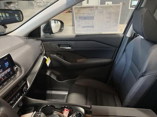 2026 Nissan Rogue DA