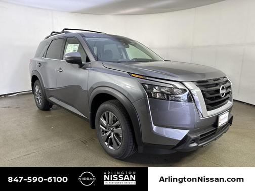 2025 Nissan Pathfinder SV