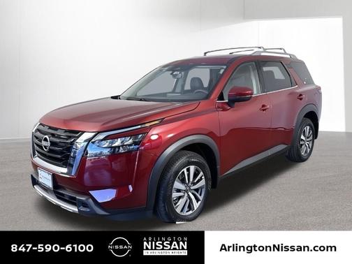 2025 Nissan Pathfinder SL