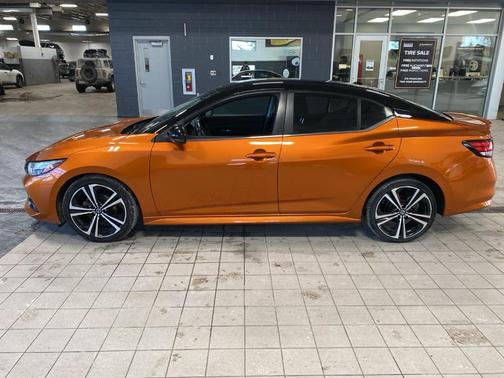 2022 Nissan Sentra SR
