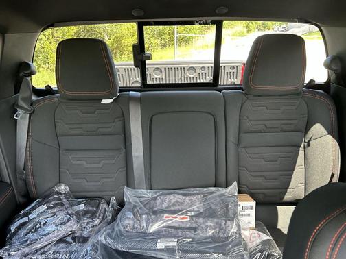Red Alert 2026 Nissan Frontier PRO-4X