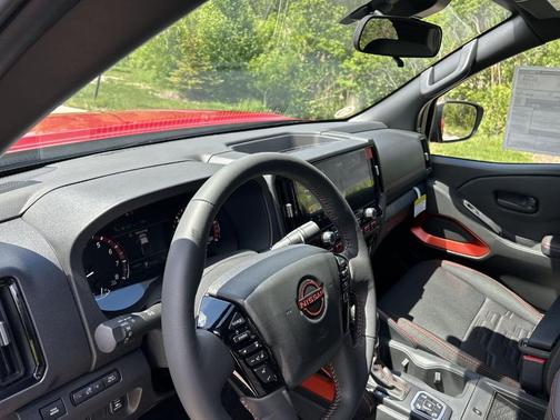 Red Alert 2026 Nissan Frontier PRO-4X