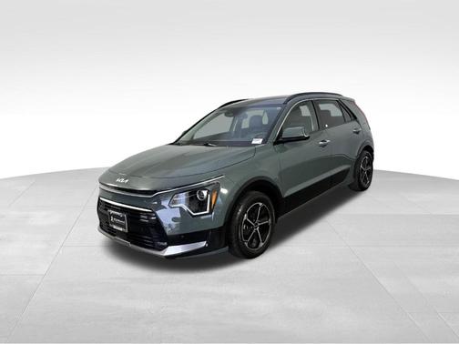 2023 Kia Niro SX