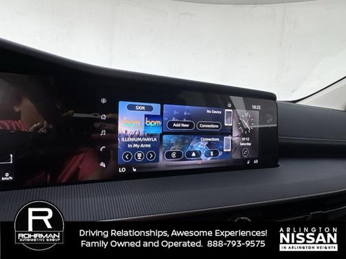 2025 Nissan Murano SV