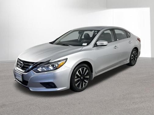 2018 Nissan Altima SV