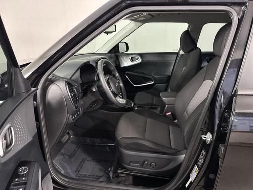 2023 Kia Soul S