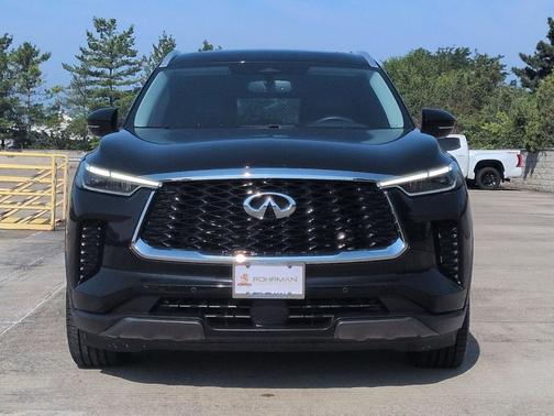 2022 INFINITI QX60 Luxe