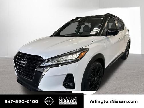2023 Nissan Kicks SR