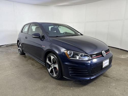 2016 Volkswagen Golf GTI S
