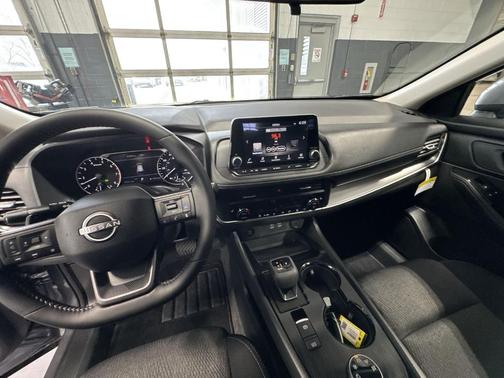 Gun Metallic 2026 Nissan Rogue SV