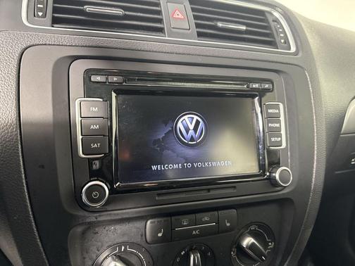 2014 Volkswagen Jetta SE