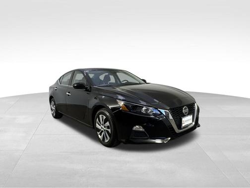 2022 Nissan Altima 2.5 S
