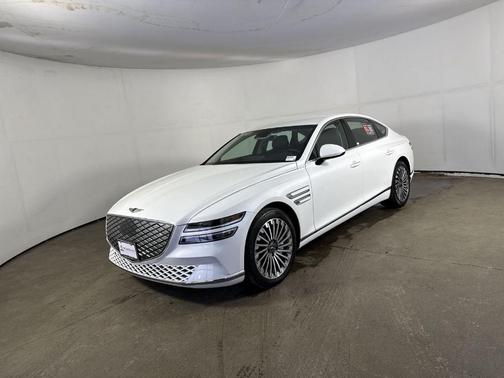 2024 Genesis Electrified G80 Advanced
