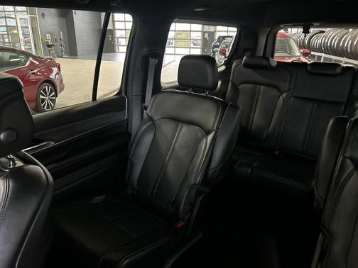 Riverrock Green 2024 Jeep Wagoneer Series II