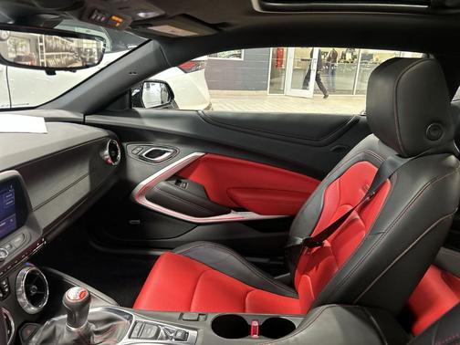 Black 2021 Chevrolet Camaro 2SS