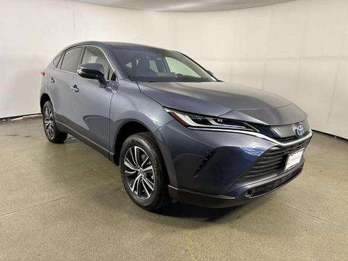 2024 Toyota Venza LE