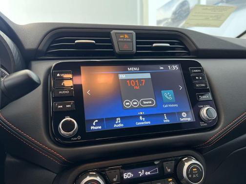 2025 Nissan Versa 1.6 SR