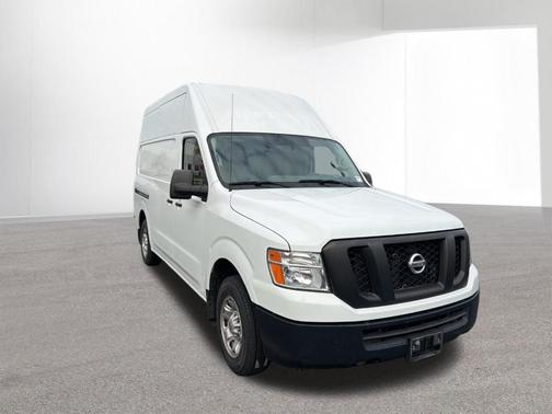 2021 Nissan NV Cargo NV2500 HD SV V6/SV V8