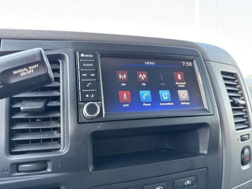 2021 Nissan NV Cargo NV2500 HD SV V6/SV V8