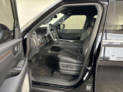 2025 Nissan Armada SL