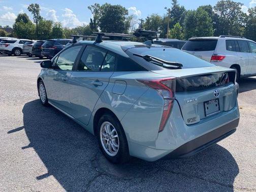 2016 Toyota Prius Three