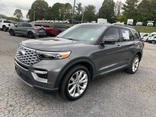 2023 Ford Explorer Platinum