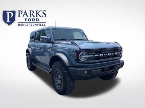 AZURE GRAY MET TRI-COAT 2025 Ford Bronco Outer Banks